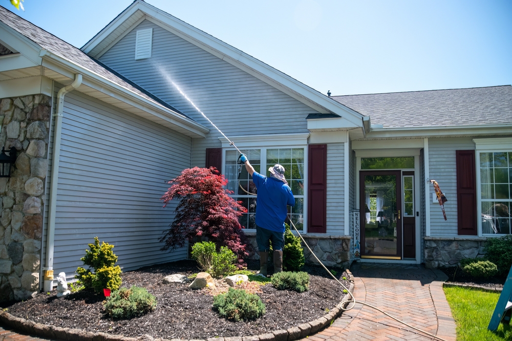 Should I Pressure Wash My House Before Painting It?